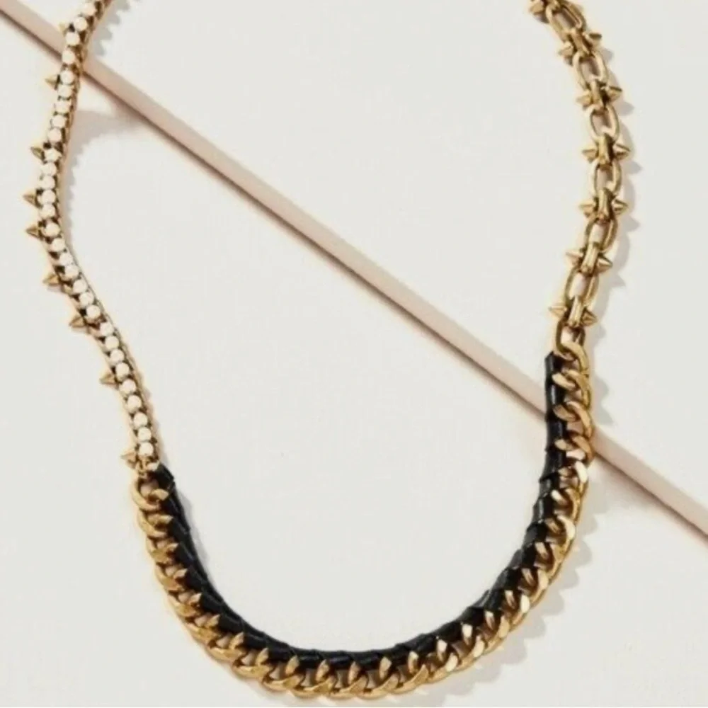 Stella and Dot Power Pearl Bracelet - Picture 3 of 4